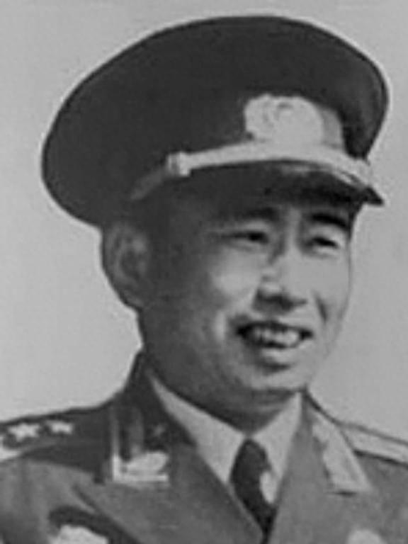 问吕青：雷锋为何未被提拔他未交代缘由凯发k8国际娱乐首选雷锋壮烈牺牲追(图3)