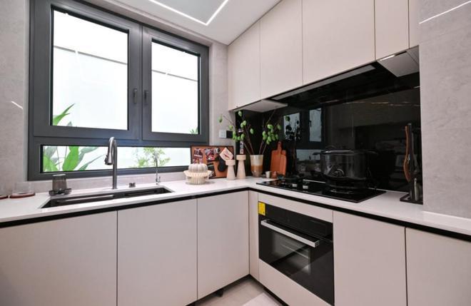 处发布：开展未来生活新篇章！北京优质房源！中海瑞文里售楼(图2)